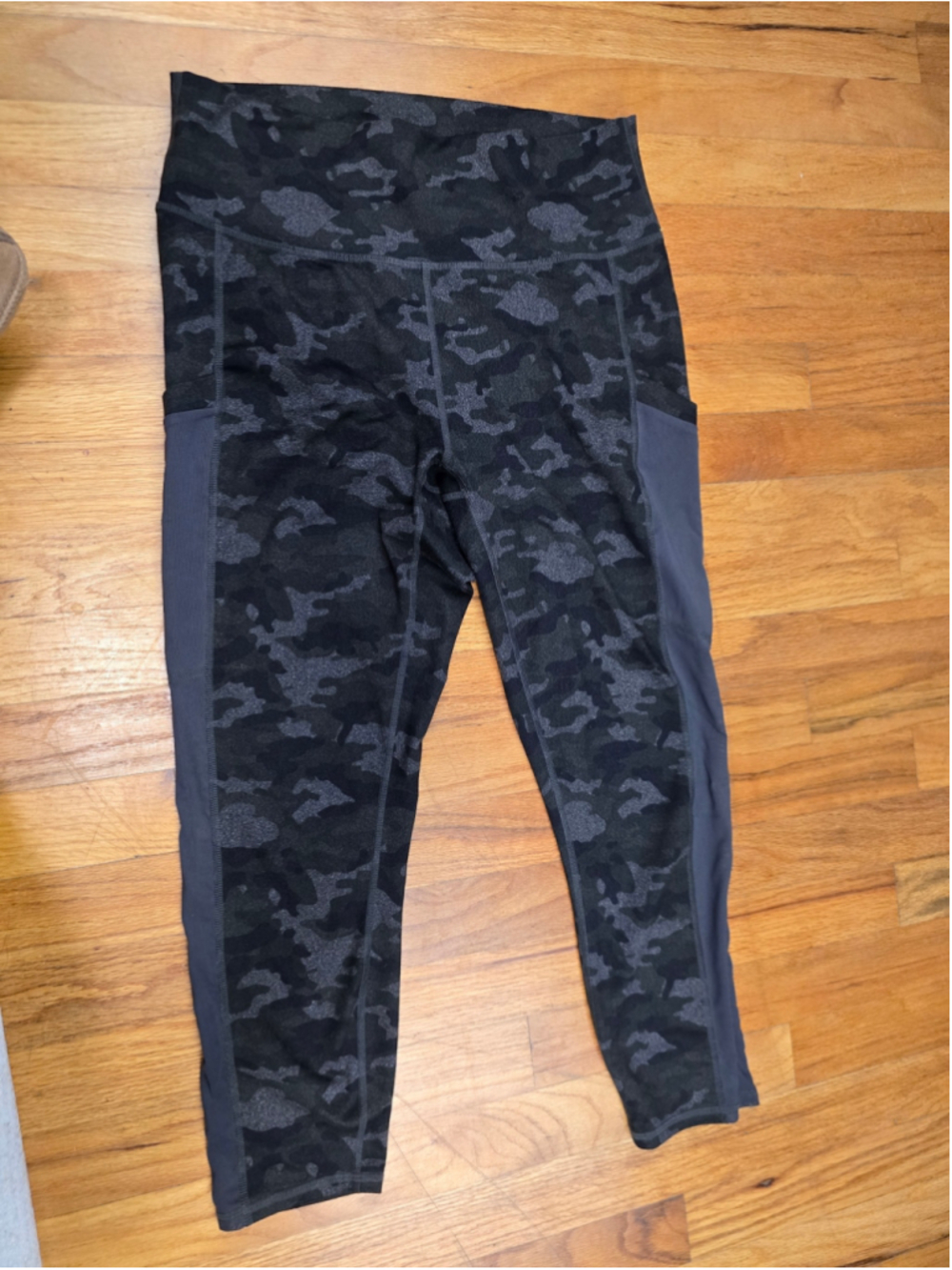 Women's Fabletics PowerHold Camo Leggings size L